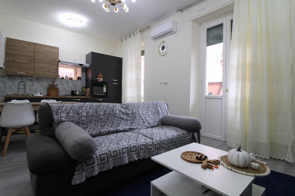 Appartamento in vendita a Terni via Cocceio Nerva, 6