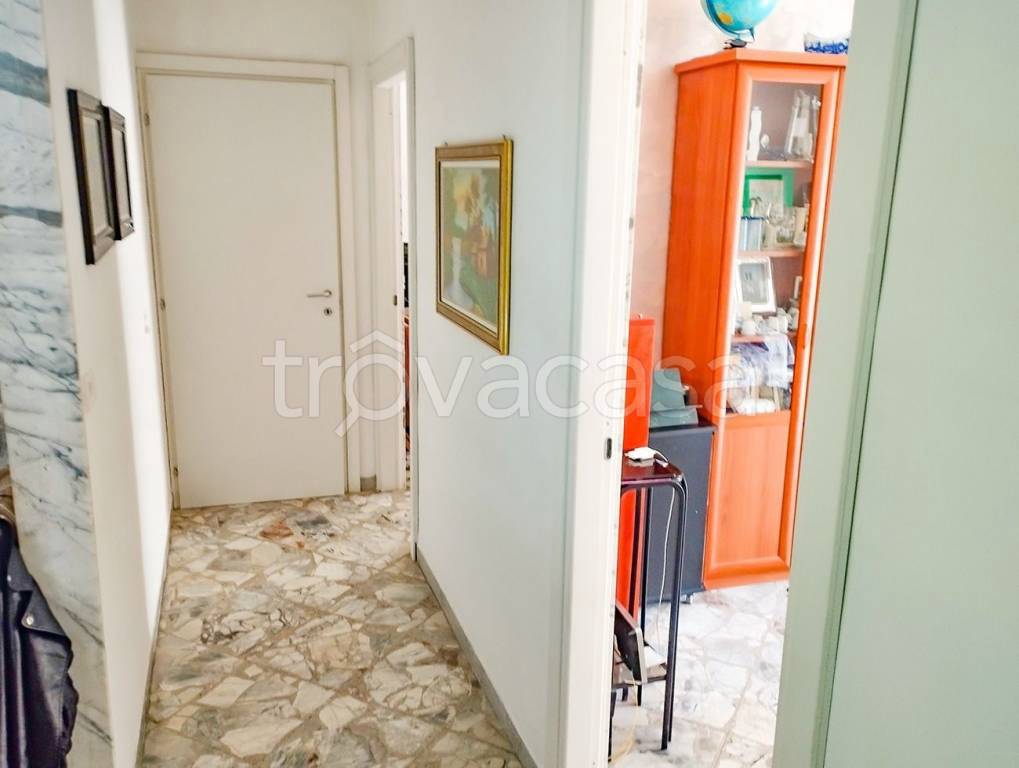 Appartamento in in vendita da privato a Bari via Giovanni Bovio, 61
