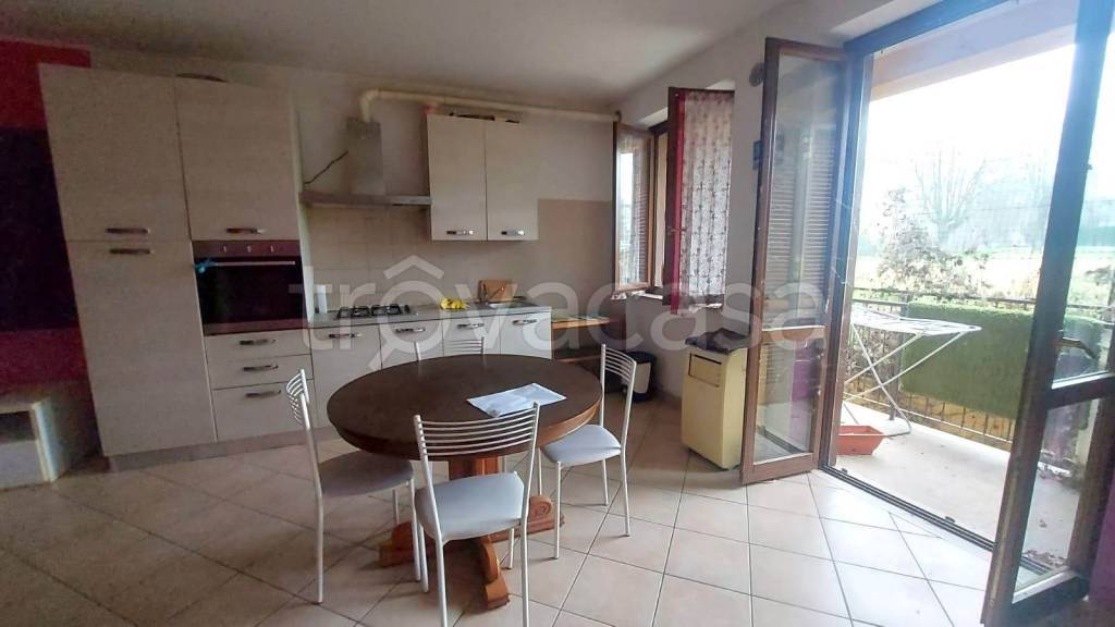 Appartamento in vendita a Borgonovo Val Tidone