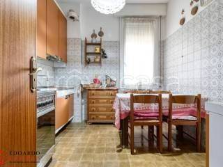Appartamento in in vendita da privato a Bologna via Pietro Canonici, 4