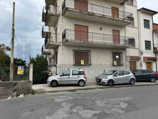 Appartamento in vendita a barcellona pozzo di gotto via ugo sant'onofrio ,