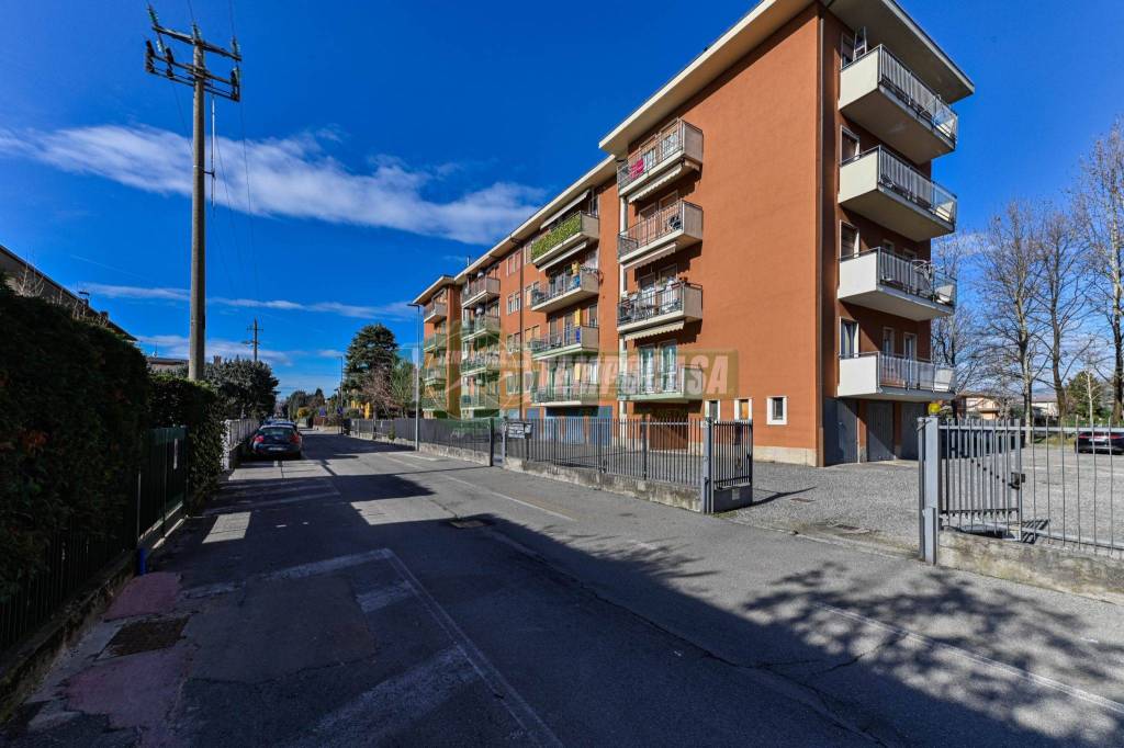Appartamento in vendita a Stezzano via a. Vespucci 15