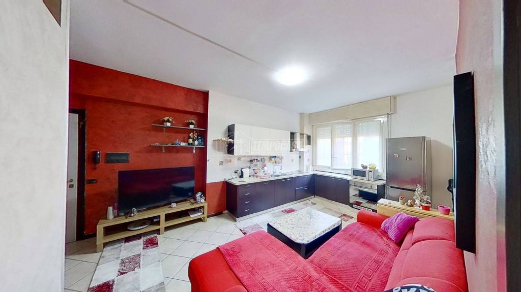 Appartamento in vendita a Lazzate via Libertà, 40