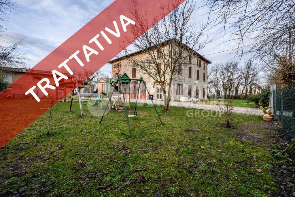 Rustico in vendita a Castelfranco Emilia via Borsari, 1