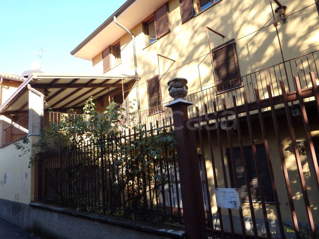 immagine annuncio 1 di 8