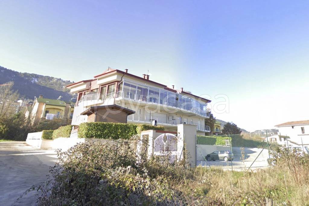 Appartamento in vendita a L'Aquila costa Fonte Augelli, 43