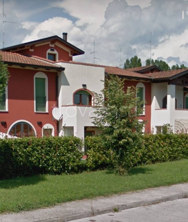 Villa a Schiera in vendita a Latisana