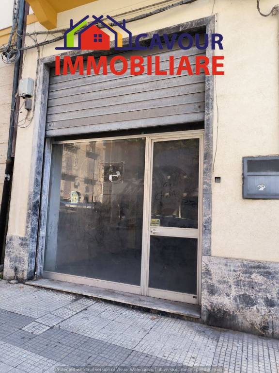 Negozio in affitto a Caltanissetta via Redentore, 29