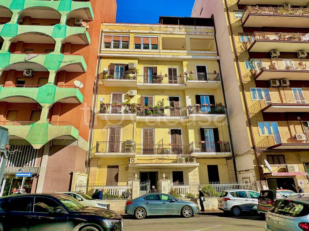 Appartamento in vendita a Taranto viale Virgilio, 39