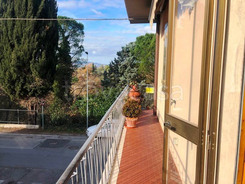 Appartamento in vendita a Chiusi rione Giosuè Carducci