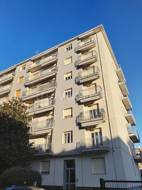 Appartamento in affitto a Collegno via Nazario Sauro, 4