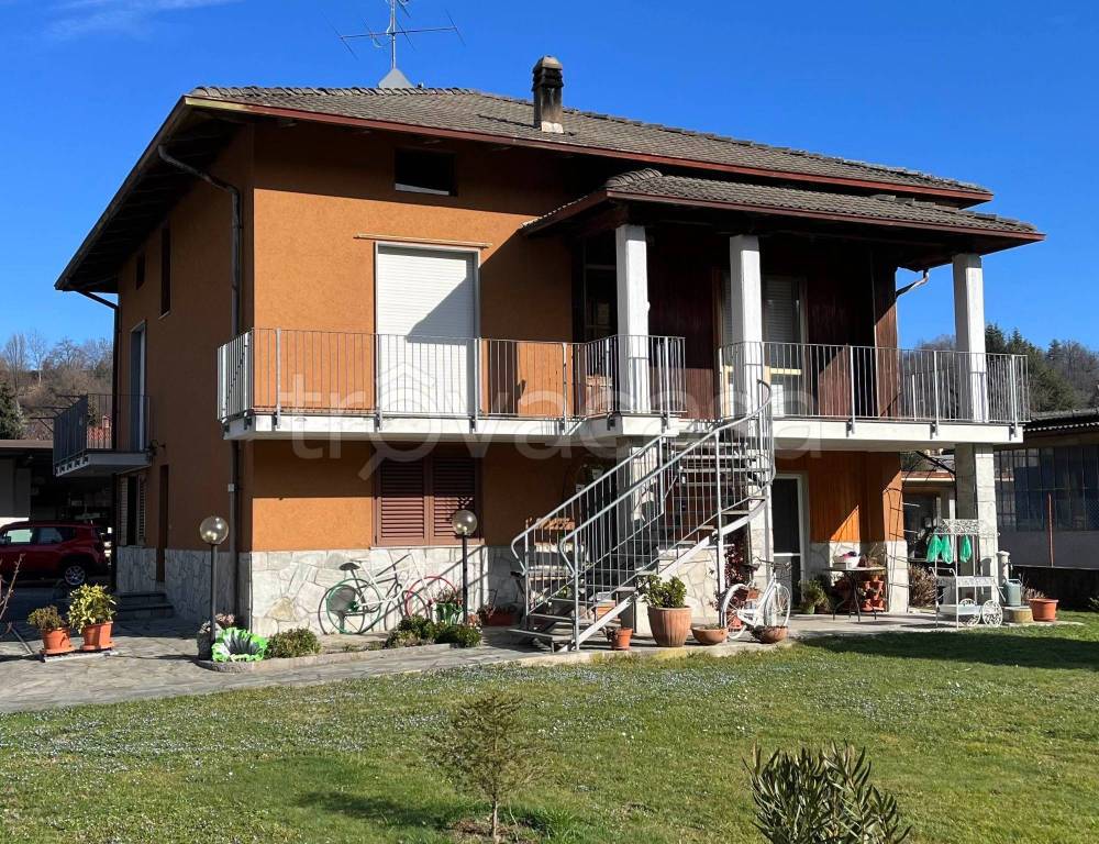 Villa Bifamiliare in vendita a Mongrando via f. Ferrai