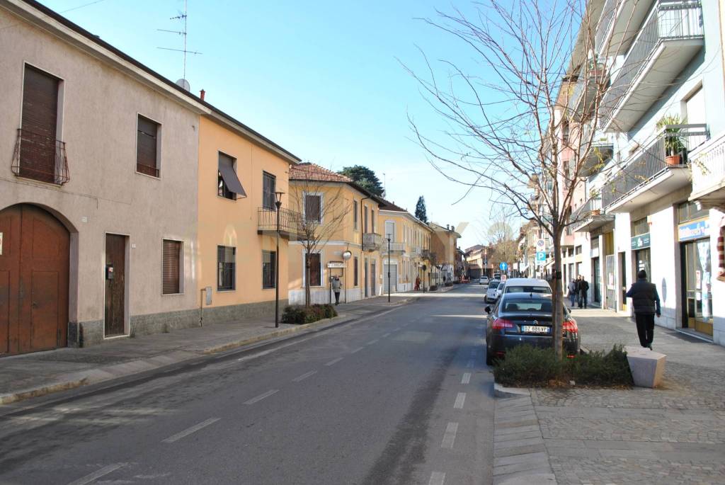 Negozio in affitto a Nerviano viale Villoresi, 18