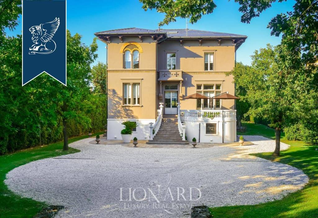 Villa in vendita a Forlì
