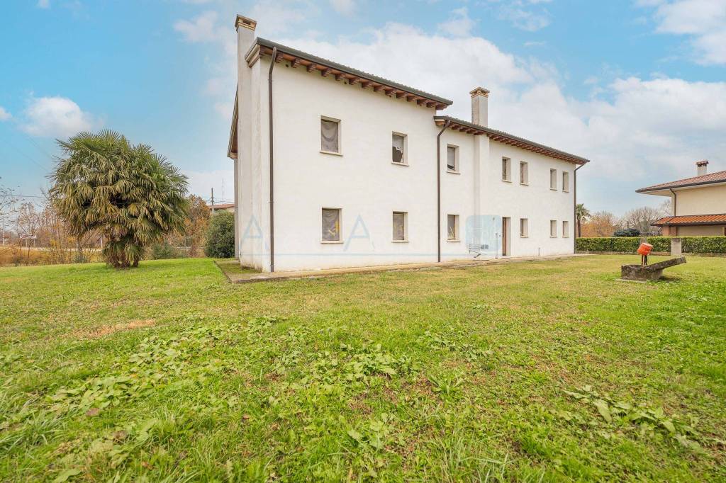 Villa in vendita a Gaiarine via Bruna