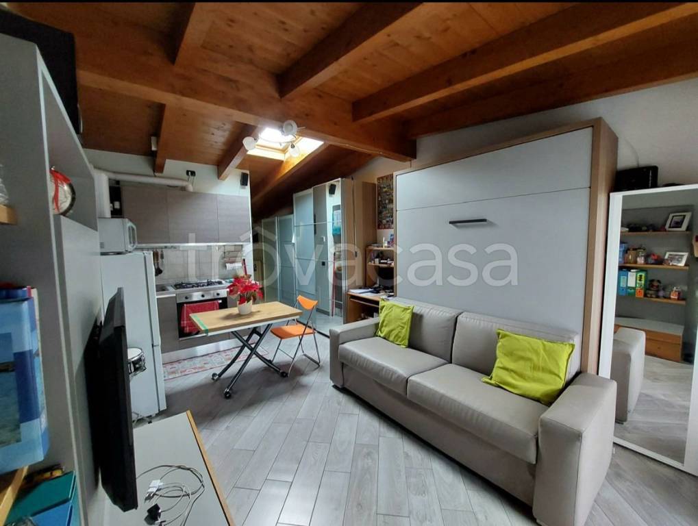 Appartamento in vendita a Cesano Maderno via Don a. Pogliani, 1/a