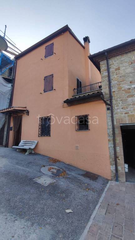 Villa a Schiera in vendita a Sassocorvaro Auditore sp70, 25