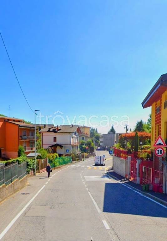 Appartamento in vendita ad Alzano Lombardo via Busa, 48