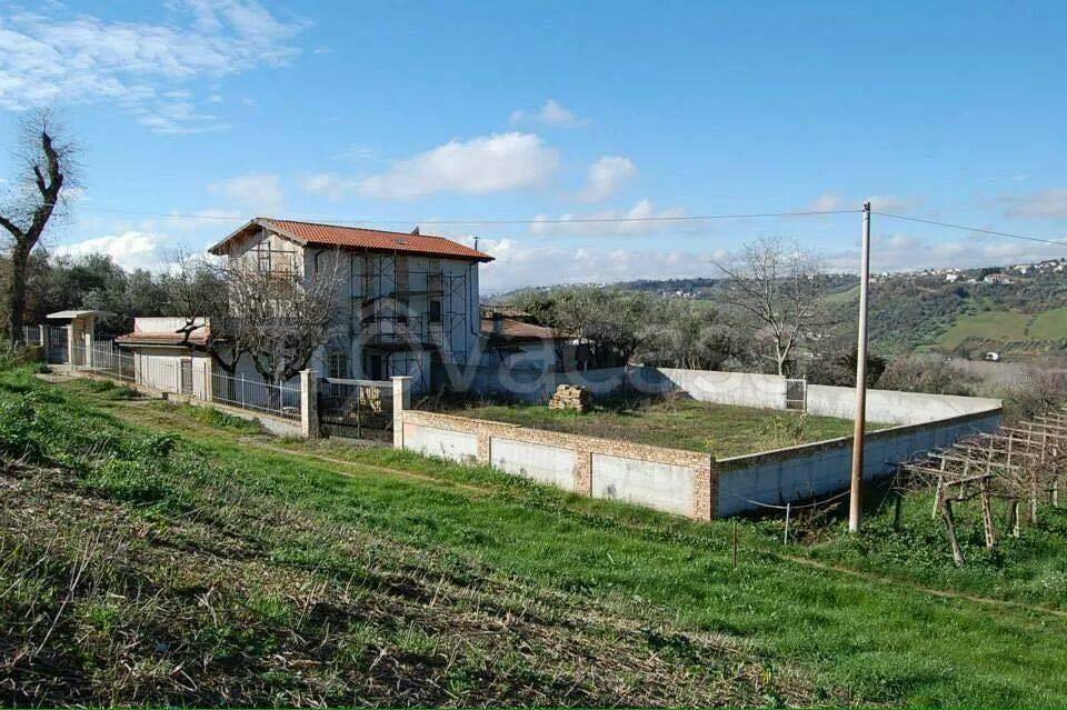 Villa a Schiera in in vendita da privato a Lanciano contrada Santa Liberata, 48