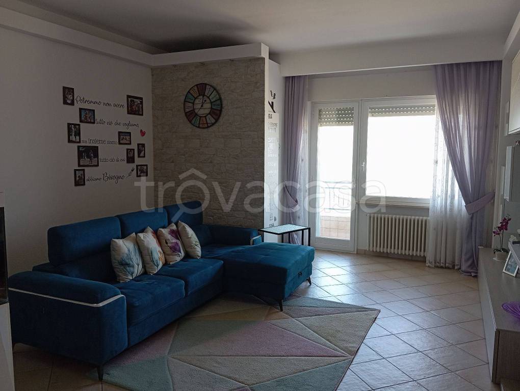 Appartamento in in vendita da privato a Falconara Marittima via Flaminia, 508