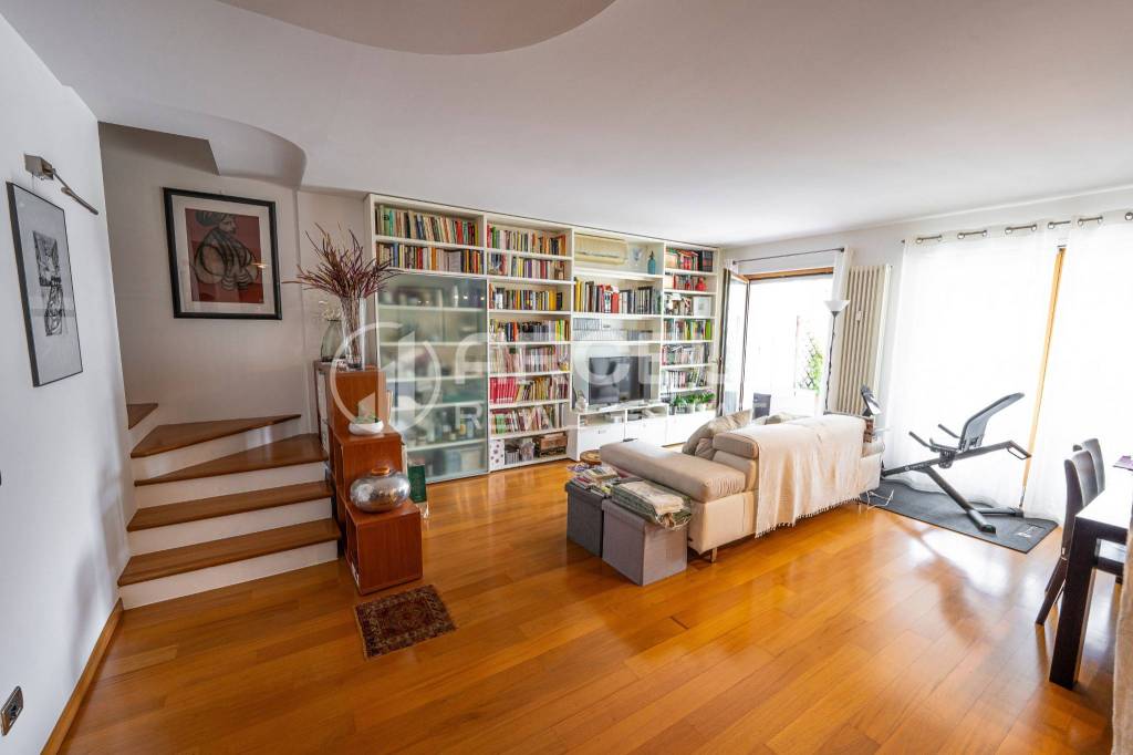 Appartamento in vendita a Trento via Bellavista, 17