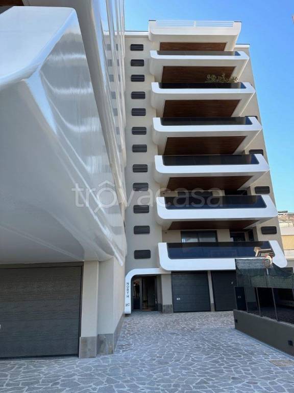 Appartamento in vendita a Pescara viale della Riviera, 60