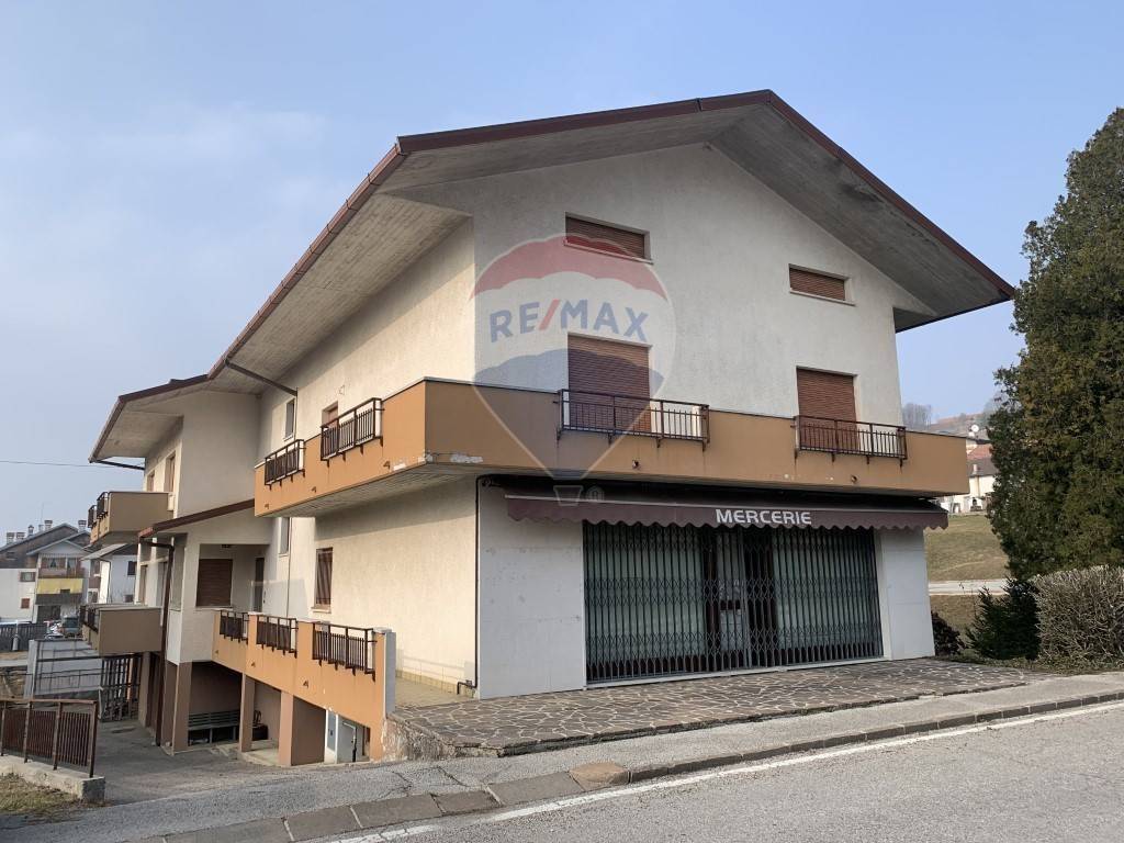 Casa Indipendente in vendita a Borgo Valbelluna via Donatori del Sangue, 20