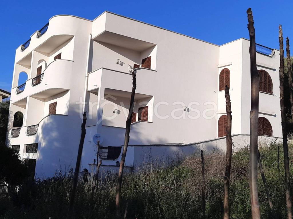 Villa Bifamiliare in vendita a Centola via Saline, 20