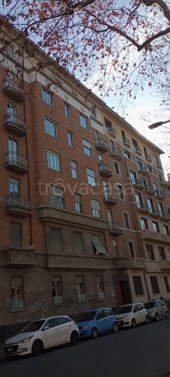 Appartamento in vendita a Torino corso Alessandro Tassoni, 18