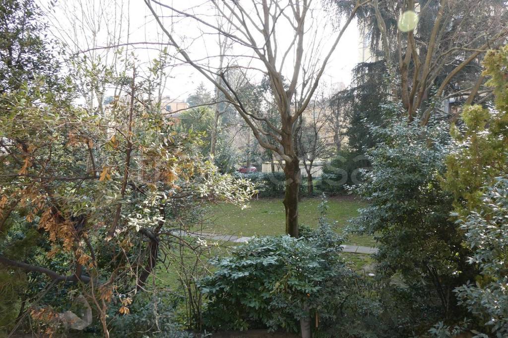 Appartamento in vendita a Bologna viale Alfredo Oriani, 44