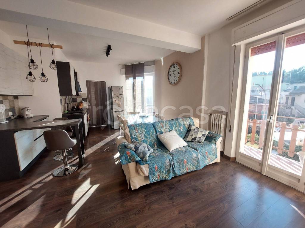 Appartamento in vendita a Falconara Marittima via Lorenzo Cesanelli, 2