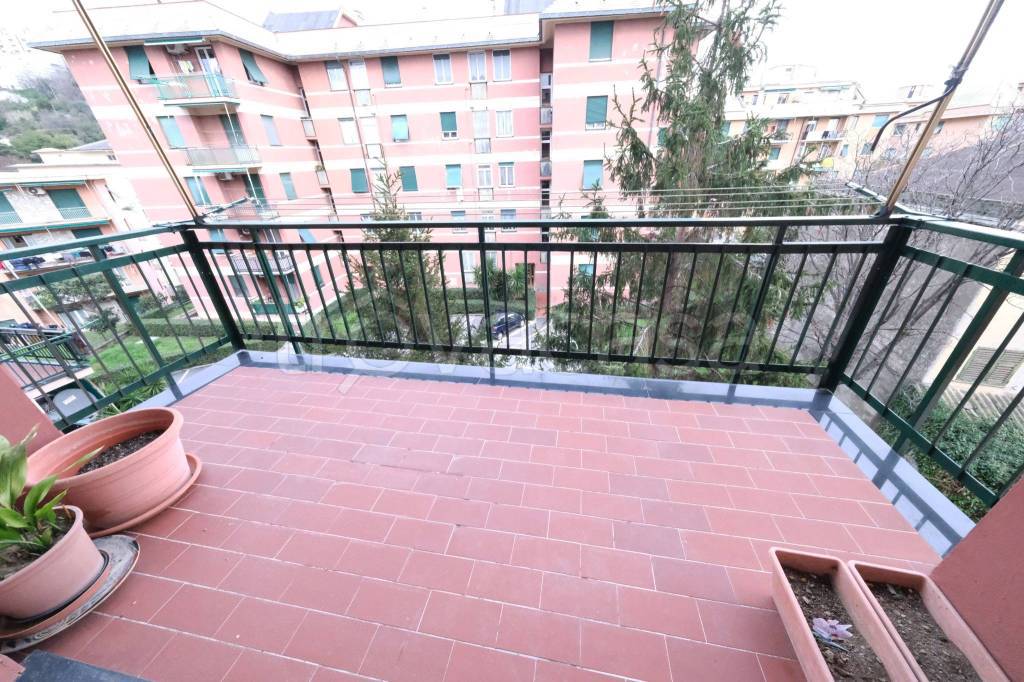 Appartamento in vendita a Genova via Cordanieri, 13a