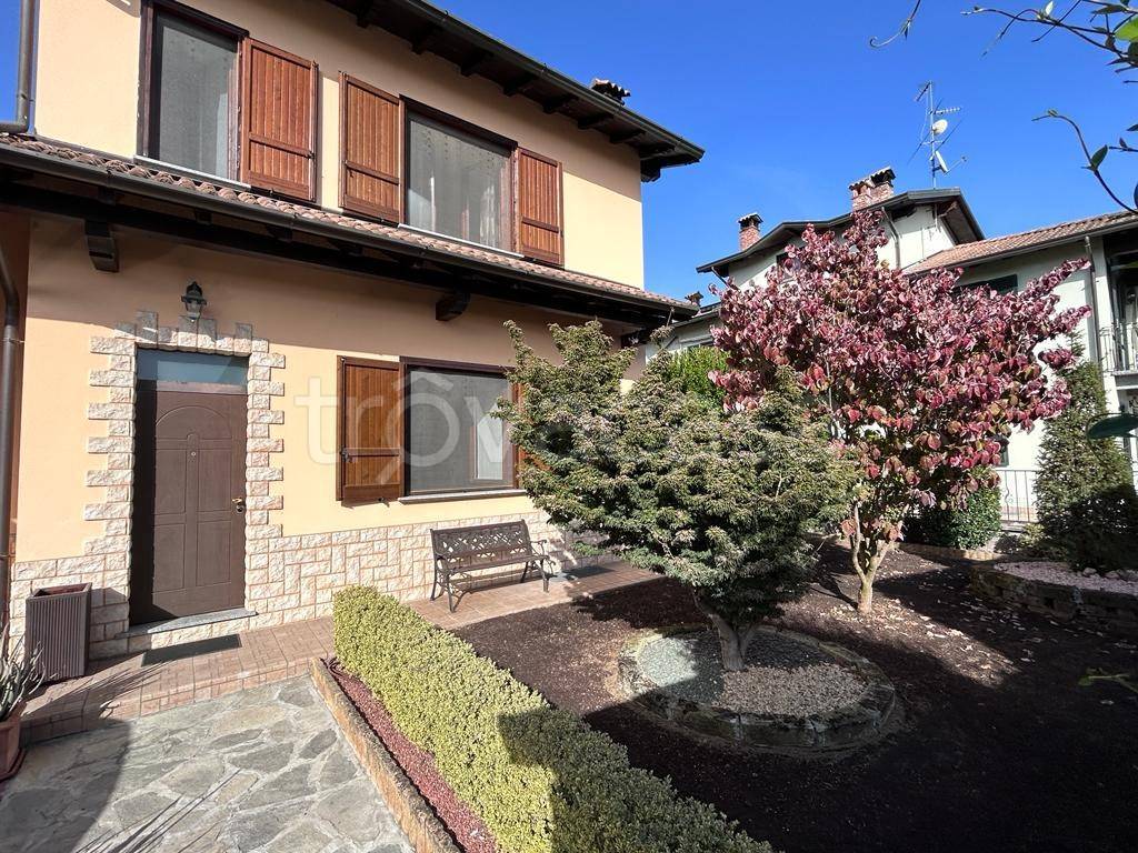 Villa in vendita a Zerbolò don sampietro, 13