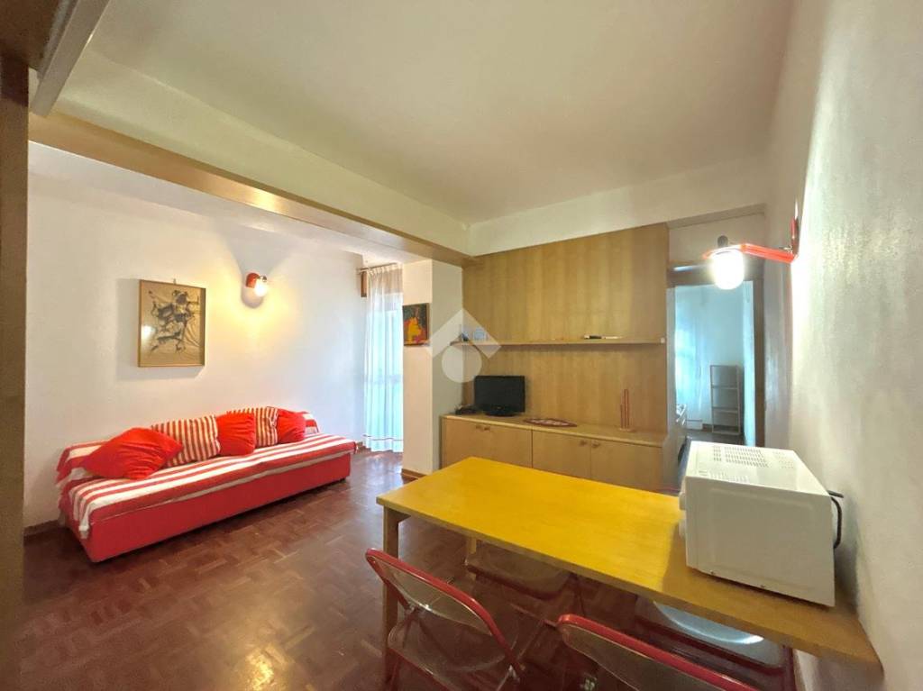 Appartamento in vendita a Cervia viale Romagna, 5