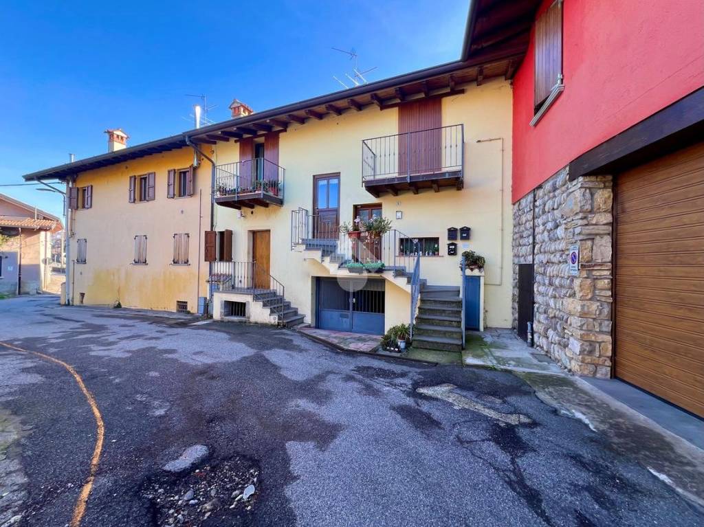 Appartamento in vendita a Presezzo via Don Gnocchi, 6