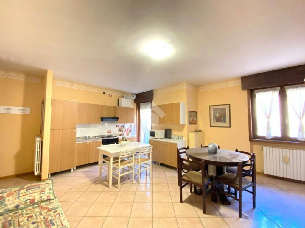 Appartamento in vendita a Darfo Boario Terme via Giuseppe Ungaretti, 9