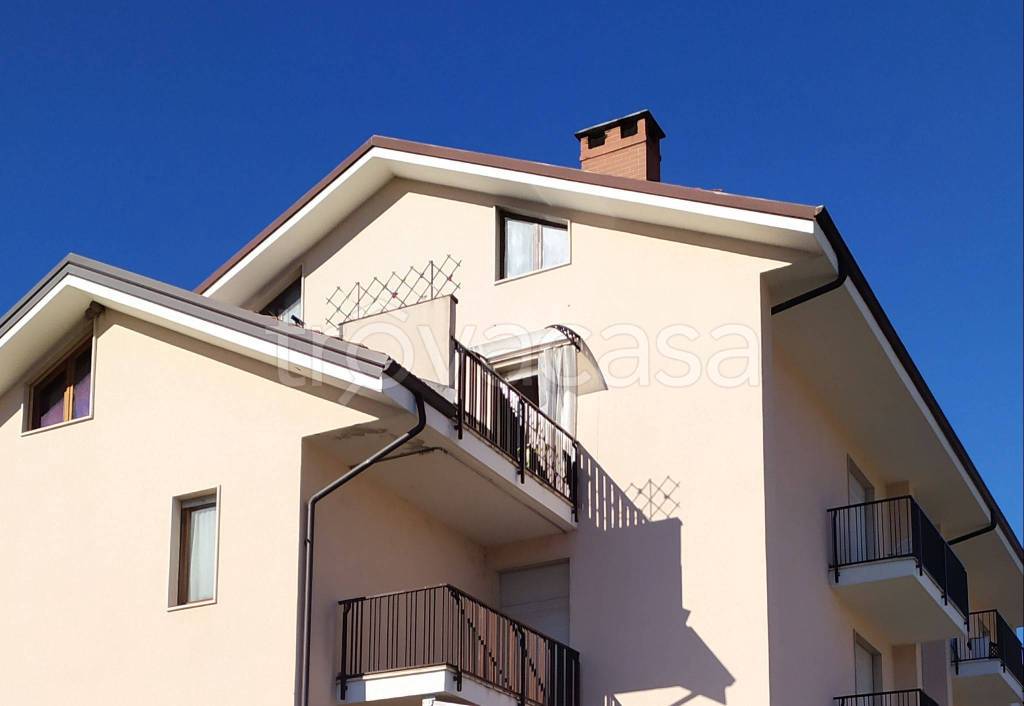 Appartamento in in vendita da privato a Santa Vittoria d'Alba via Serafina, 6