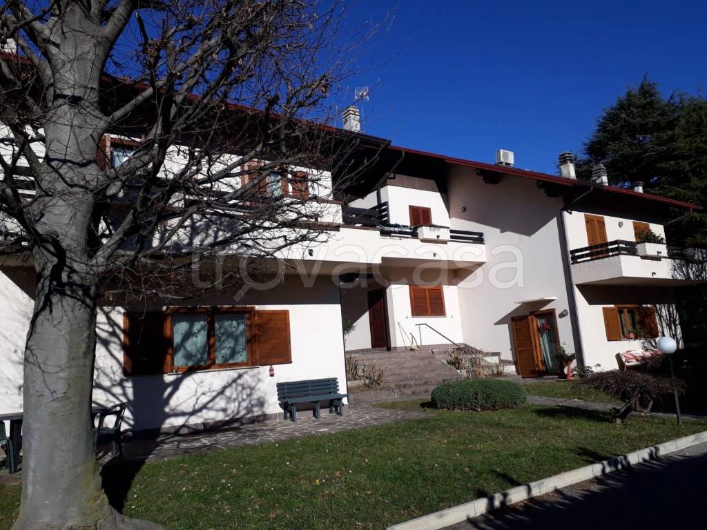 Villa a Schiera in in vendita da privato a Ballabio via Filippo Turati, 16