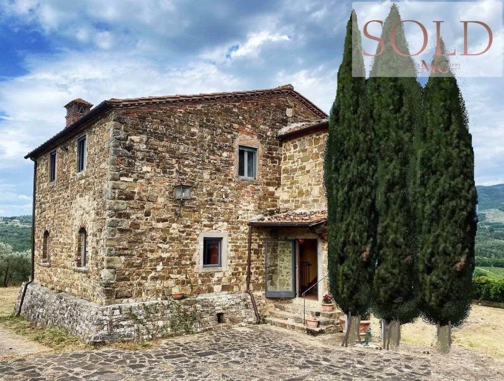 Villa in vendita a Radda in Chianti