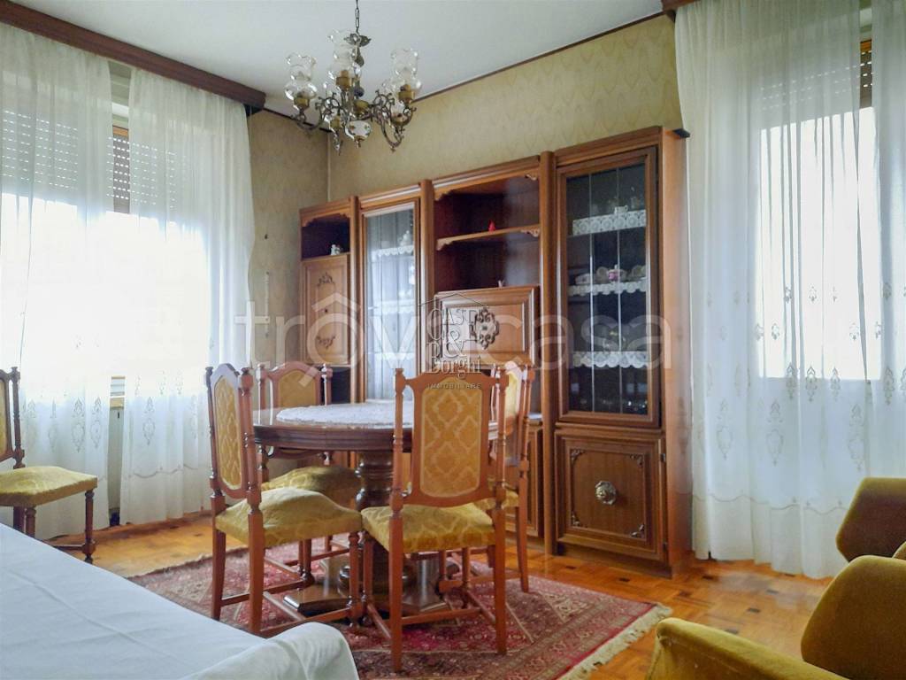 Appartamento in vendita a Godiasco Salice Terme via Gerbidi, 21