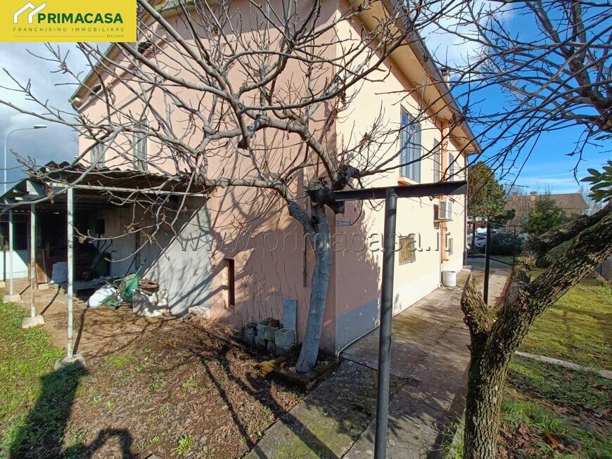 Casa Indipendente in vendita a San Martino Buon Albergo via Bixio, 6