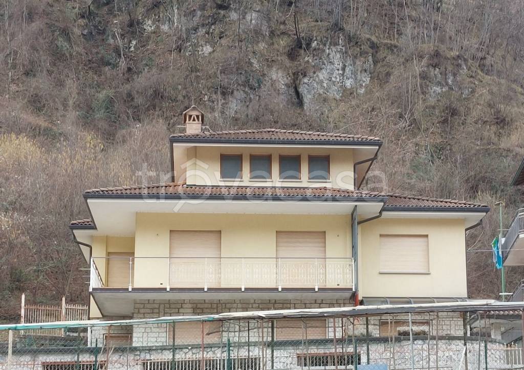 Villa in vendita a San Pellegrino Terme