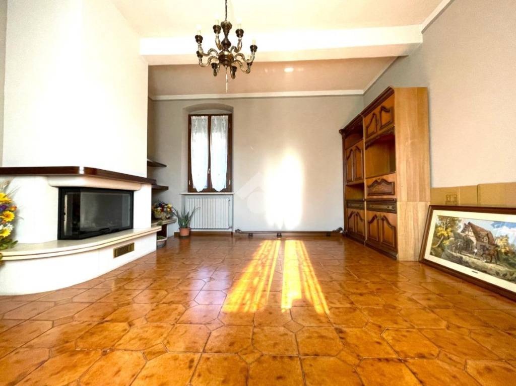 Casa Indipendente in vendita a Vescovato via Fabio Filzi, 13