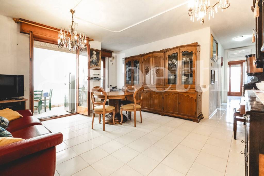 Appartamento in vendita a Cagliari via Guzzoni Degli Ancarani, sn