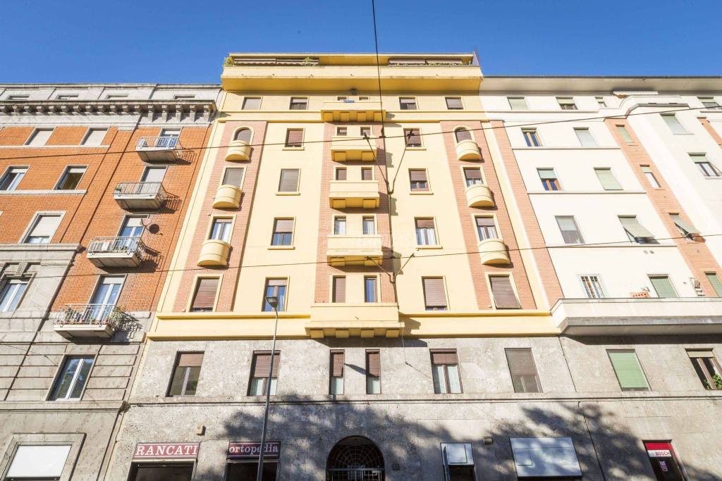 Appartamento in vendita a Milano via beato angelico 31