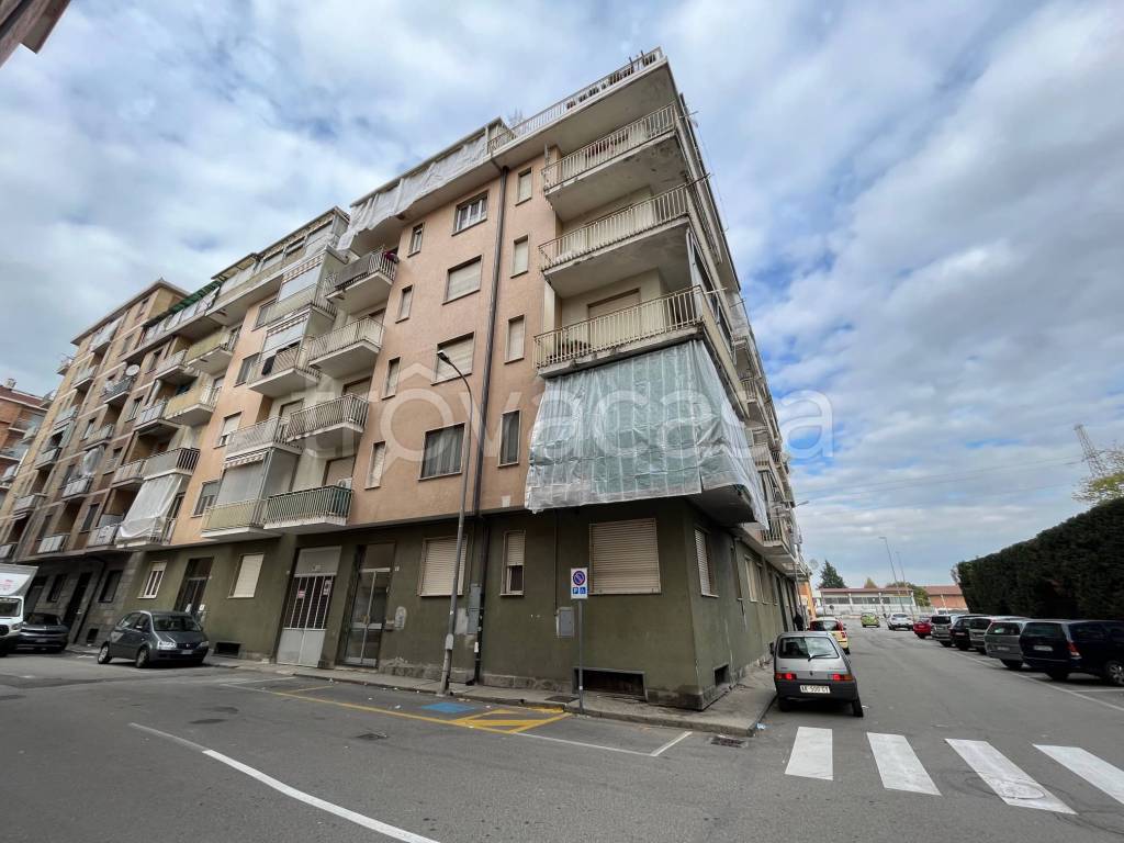 Appartamento in vendita a Carmagnola via Bussoleno, 9