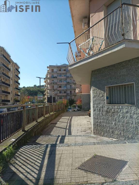 Appartamento in vendita a Cosenza via Pasquale Rossi, 155