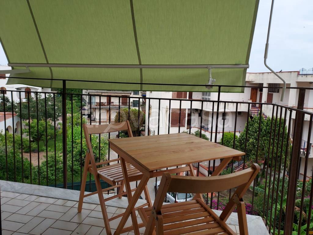 Appartamento in in affitto da privato a Giardini-Naxos viale Jannuzzo