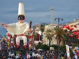 Stabilimento balneare in vendita a viareggio viale giosuè carducci, 53