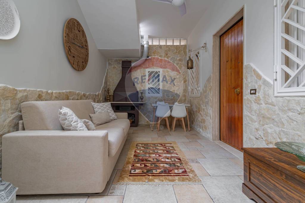 Villa in vendita a Bari via Mauro Buonvino, 6
